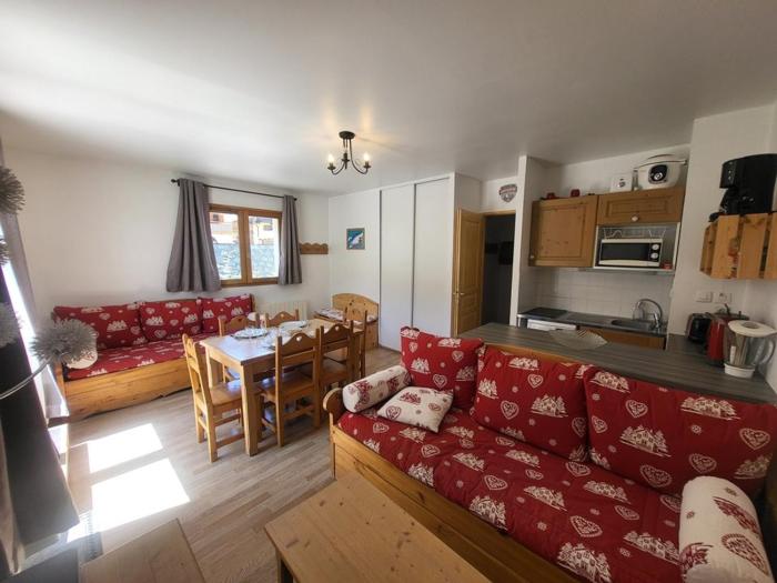 Appartement chaleureux au pied des pistes avec Wi-Fi - FR-1-266-212