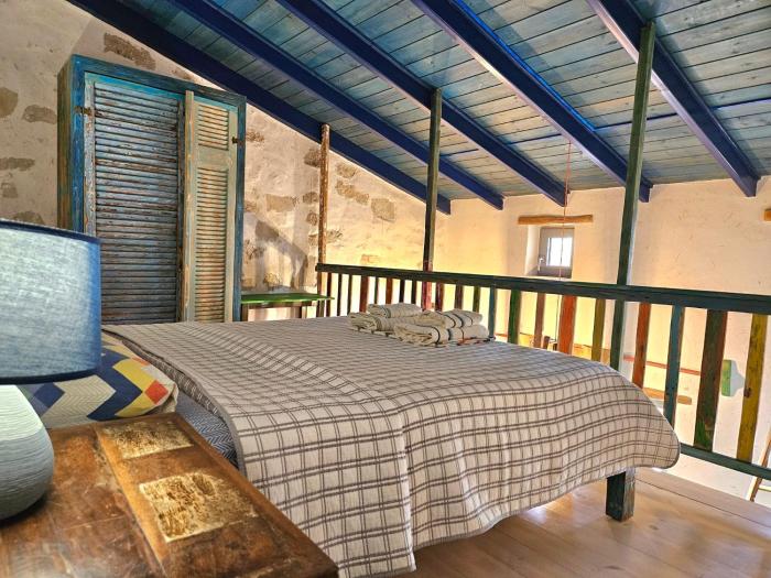 The artist House Red beach