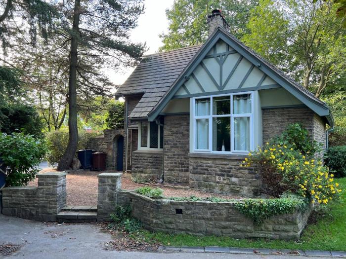 Park Lodge with Hot Tub