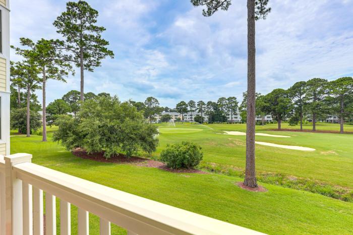 Golf Course Getaway with Pool Access in Myrtle Beach