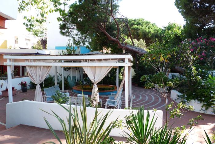 Piccolo bilocale immerso nel verde