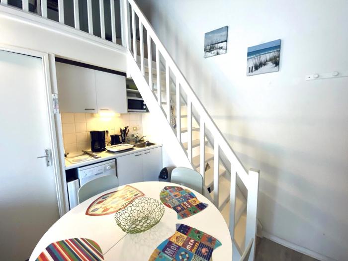 T2 Mezzanine aux Sables dOlonne - Balcon, Proche Plage et Commerces - FR-1-92-745