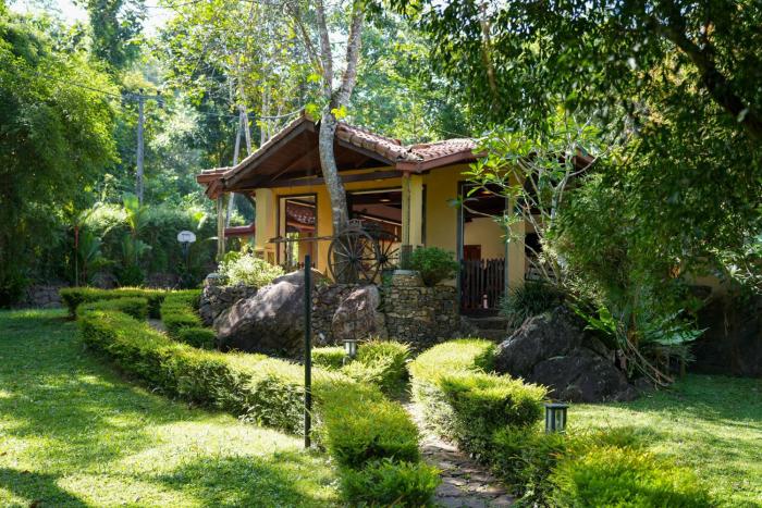 Tappers Village Nature Resort & Retreat Centre, Kiriella