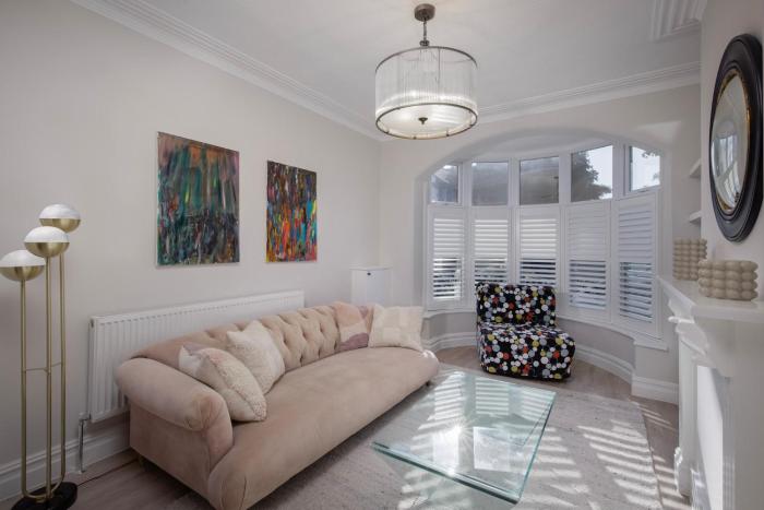 Blackpool Beauty! - Full House - Sleeps 9