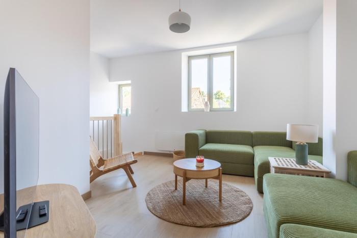 Gîte au calme avec lits queen size proche Clermont à Chanat La Mouteyre