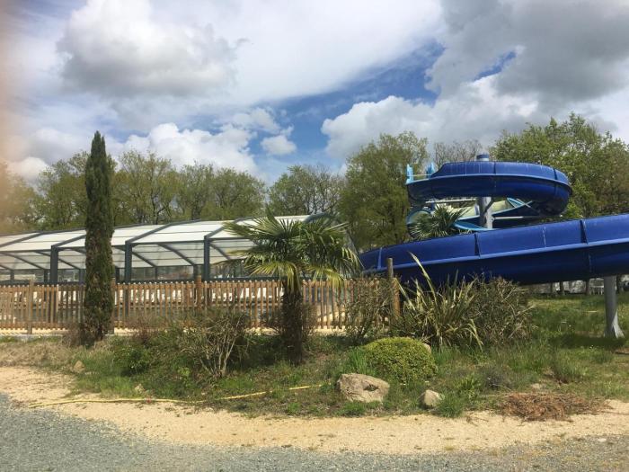 MH First 6pers 30min Puy du Fou HellFest