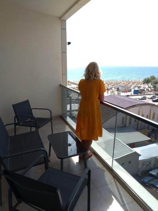 2 Appartments , next to each other, on the beach, splendid view, max 12 persons