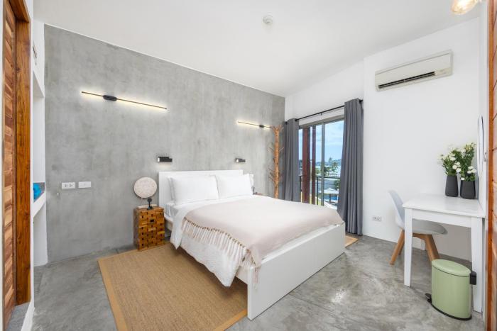 NEW 2 bedrooms condo on Bangrak beach