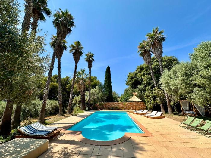 Villa Esden & adjoined outbuilding - Sea view, swimming pool, air conditioning, absolute calm, 5000 m2 land