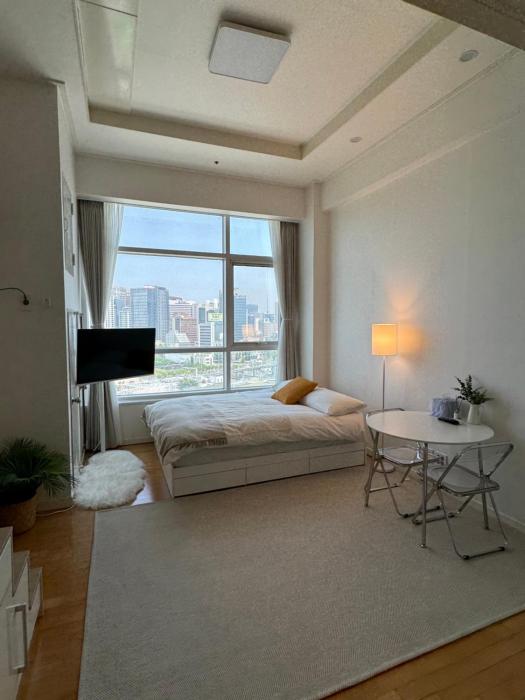 Seoul Station Sunset House