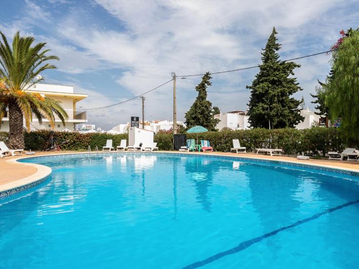 Akisol Porches Interlude