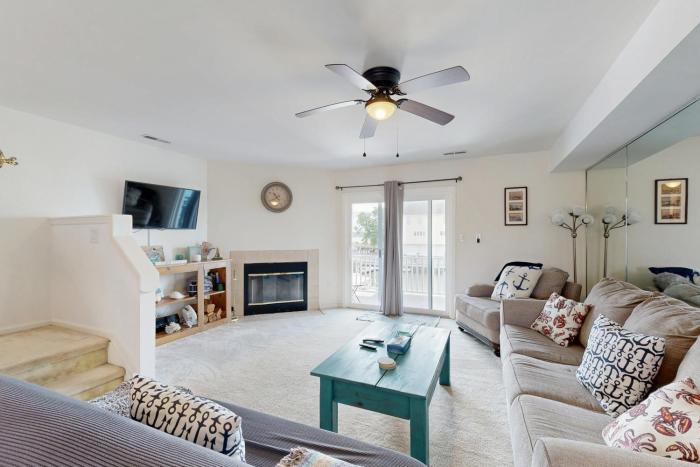 Bethany Marina --- 38249 Yacht Basin Rd #22