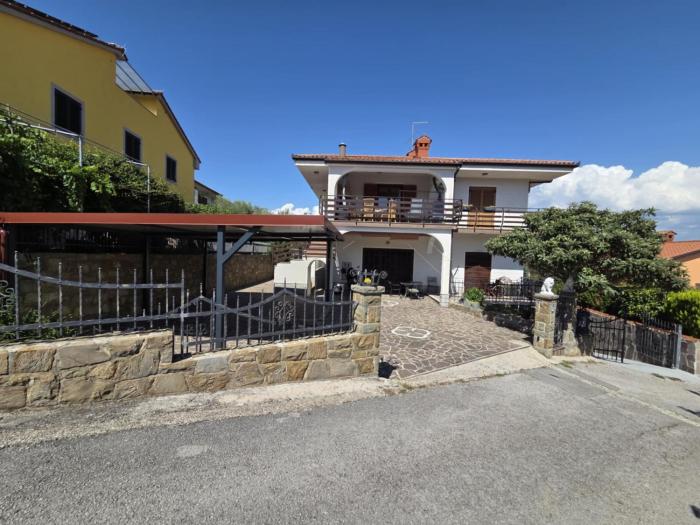 Apartma Koper
