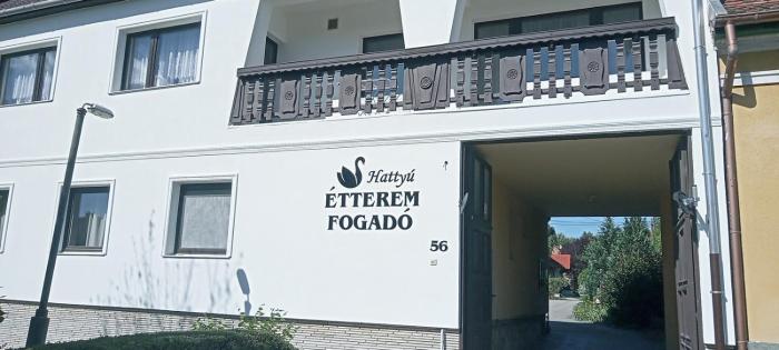 Hattyú Fogadó