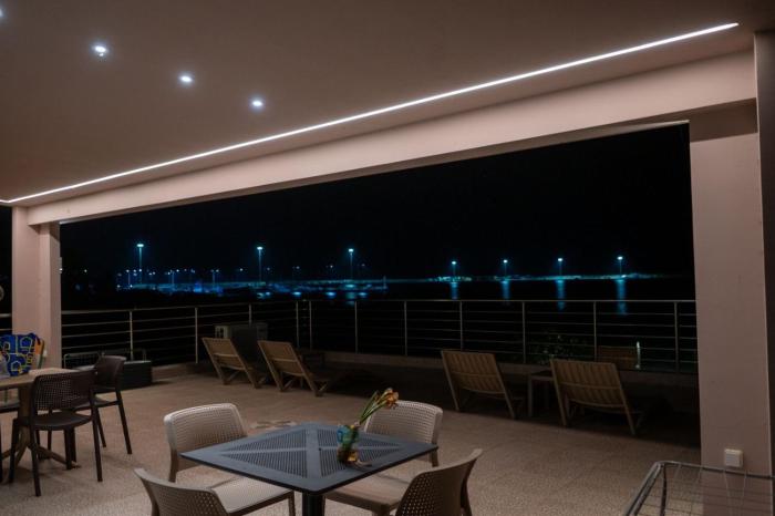 TSABAS BEACH SIDE APARTMENTS ΤΣΑΜΠΑΣ παραλιακά διαμερίσματα 1