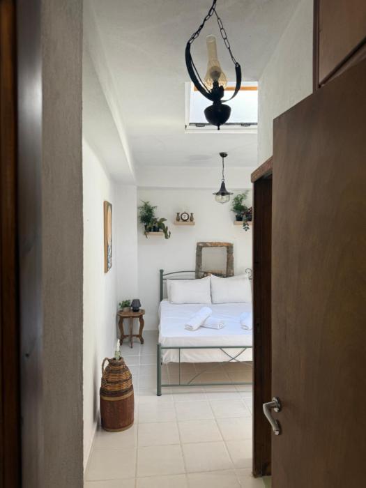 Vigliata Sidirounta Traditional Stonehouse