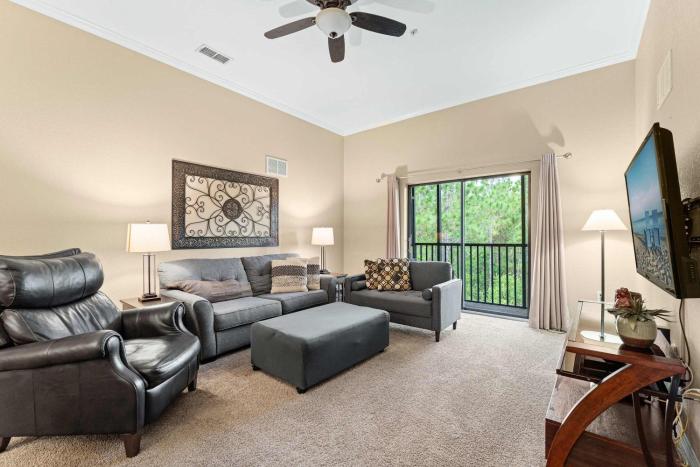 Homey Nature Escape - Sleeps 6