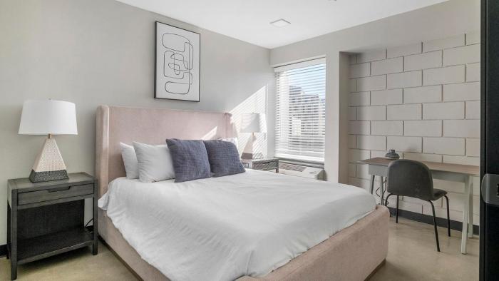 Landing Apartments - Five Points South