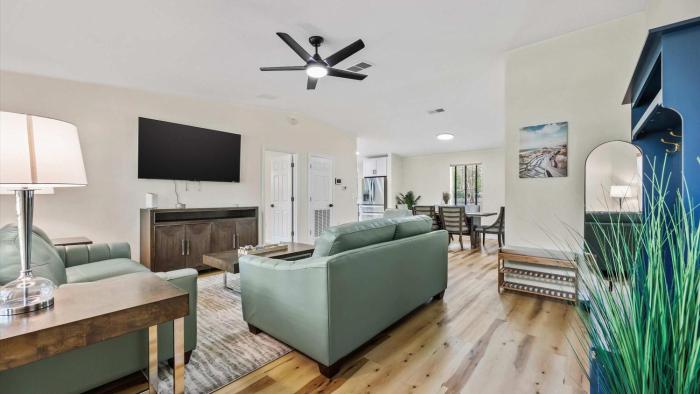 The Oak Hideaway - Pet Friendly 3Bd