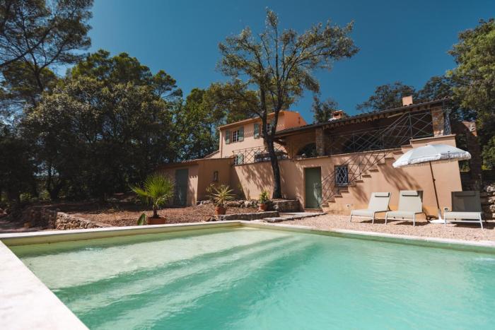 Le Mas des Heures Dorées