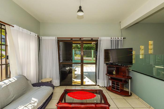 4 Quartos | A 250m da Praia do Grant | P238