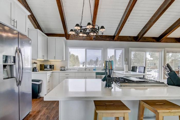 Lucerne Lake House - Ski Lease 30plus Days