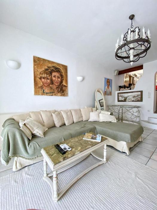 Hébergement cycladique - près de Panormos