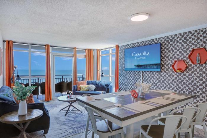 Playa Castillo by Casanita - Lux Oceanfront 3BR Suite