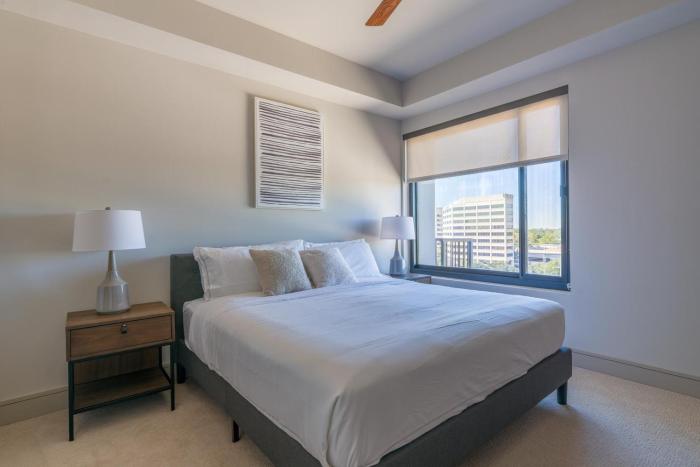 Landing Furnished Apartments - Houston