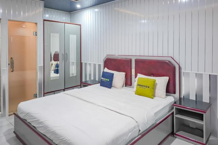 Urbanview Hotel Executive Residence Semarang by RedDoorz