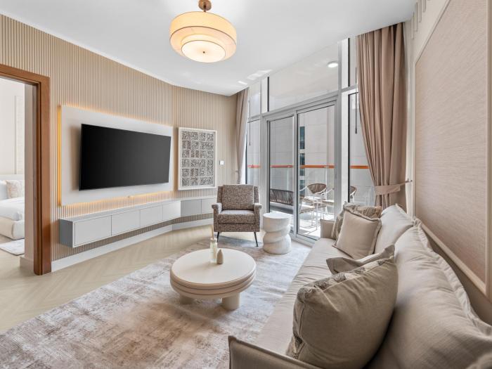 Cozy Retreat 1Bedroom on the Business Bay Canal by Suiteable Interiors