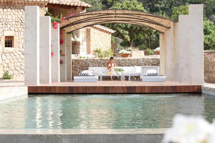 5-Star Elegance Awaits: Mallorca Villa 1008