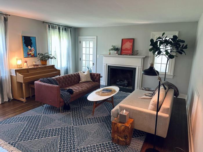 The Knoxville Nest Cozy 3BR Retreat w Fireplace