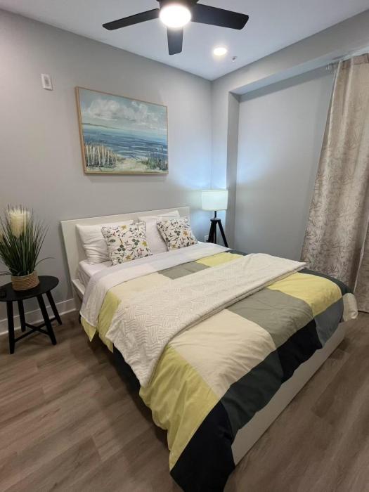 Chic New Apt in Heart of Philly