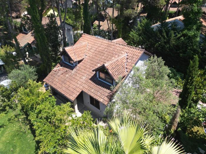 Villa in Qerret - 100 m from the beach