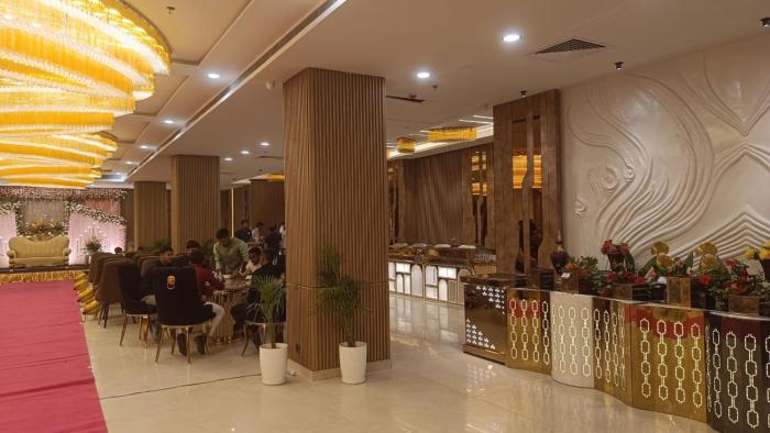 New Naresh sweets restaurant & hotel