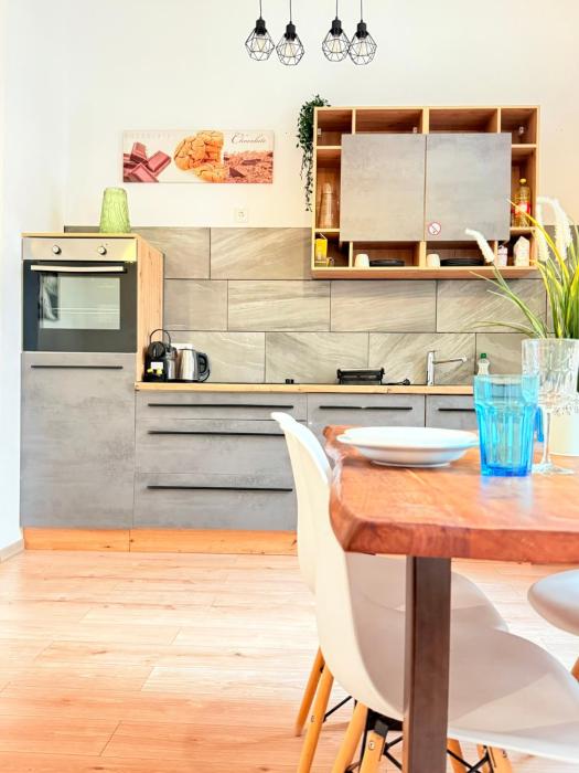 Gesamte Unterkunft für 4 Personen Top 8