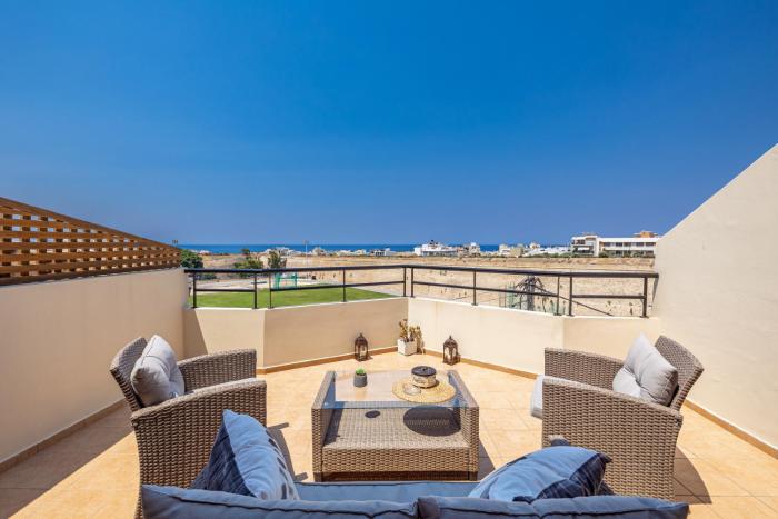 Piranthou Studios & Apartments