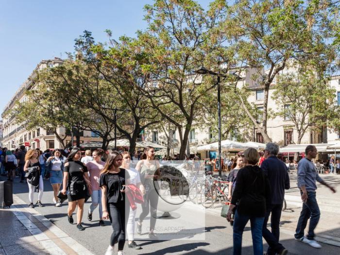 Coeur de Ville Place Jean Jaurès Calme et Clim