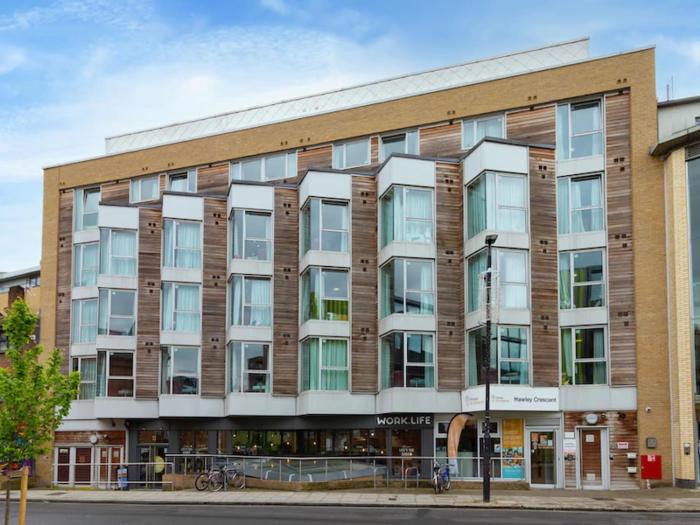 Student Only, Silver Studio Hawley Crescent