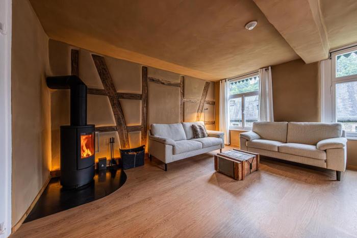 Villa SEINERZEIT - Ferienwohnung TRAUMZEIT