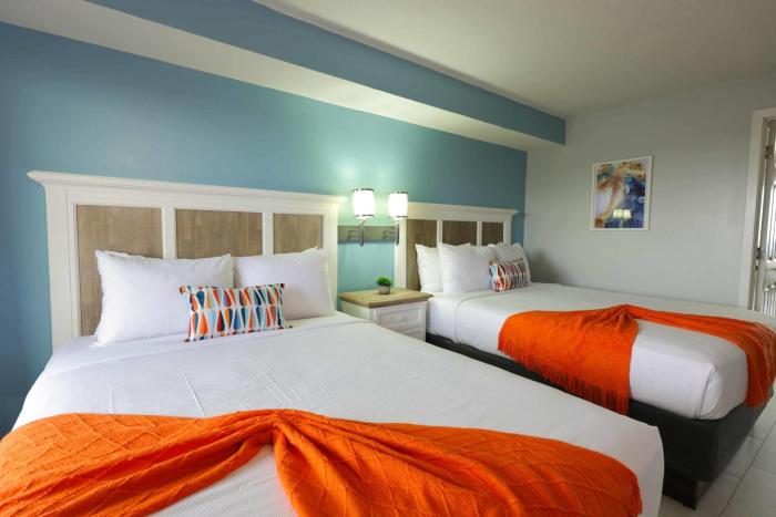 Coral Sea by StayMareni - Oceanfront Paradise