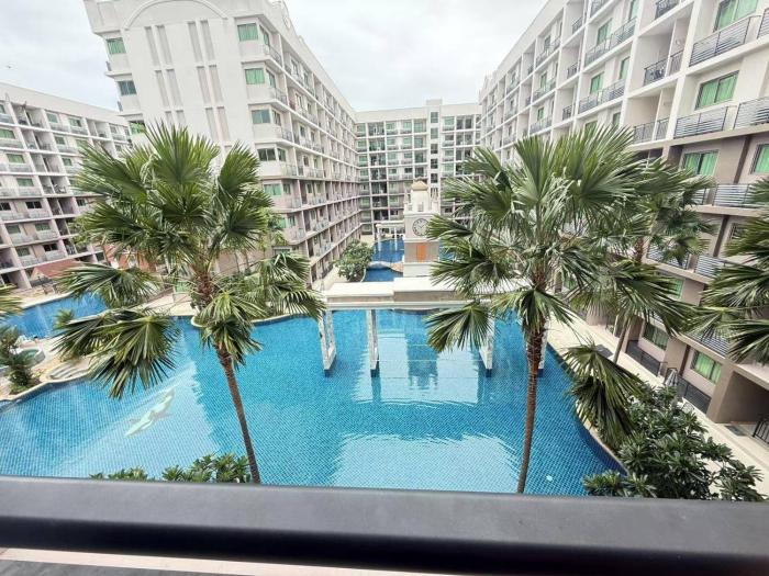 Arcadia Beach Continental 2 Bedrooms Apartment