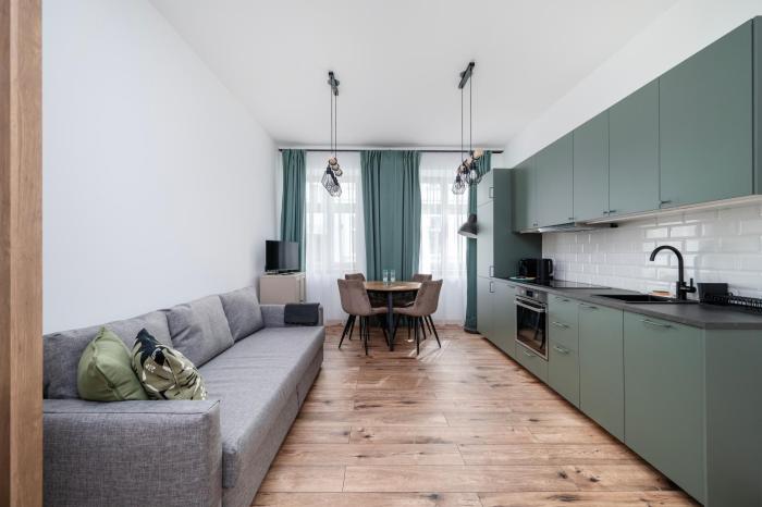 Nawrot Comfort Apartment by BookingHost