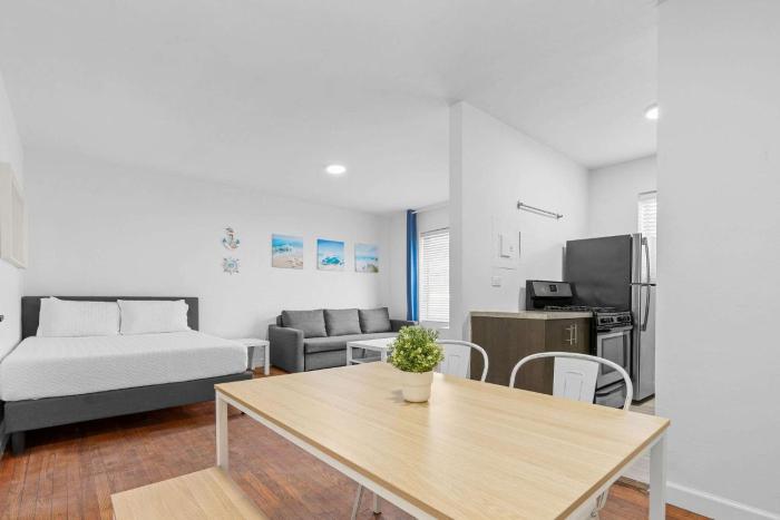 Stylish Apt North Shore 1BR