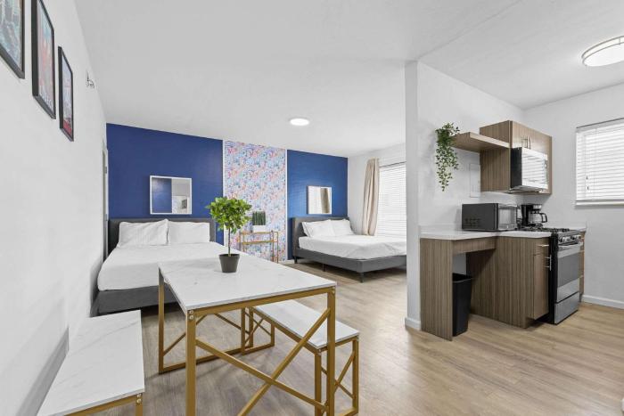 North Shore Studio Sun & Sand