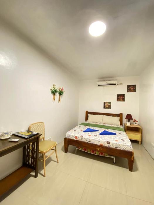 AlonaBeach Tourist Inn