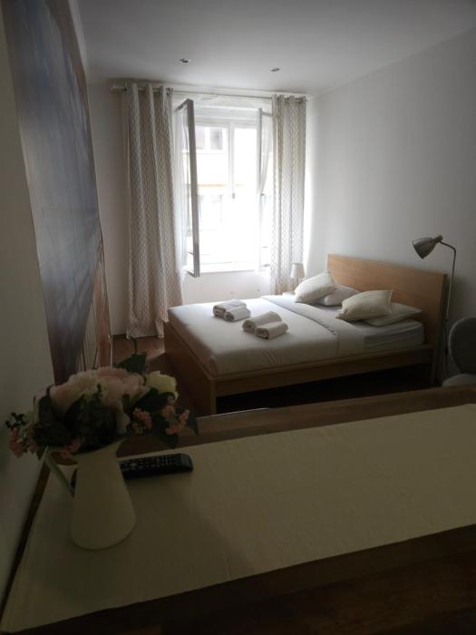 Apatments Prague by Yuliia