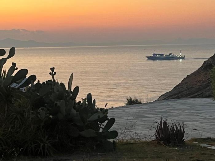 House by the sea in Kea Cyclades