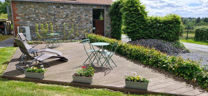 B&B Au Chatrme des Blanches Pierres